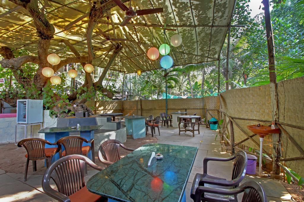 Zostel Goa Hostel กาลังกูติ ภายนอก รูปภาพ